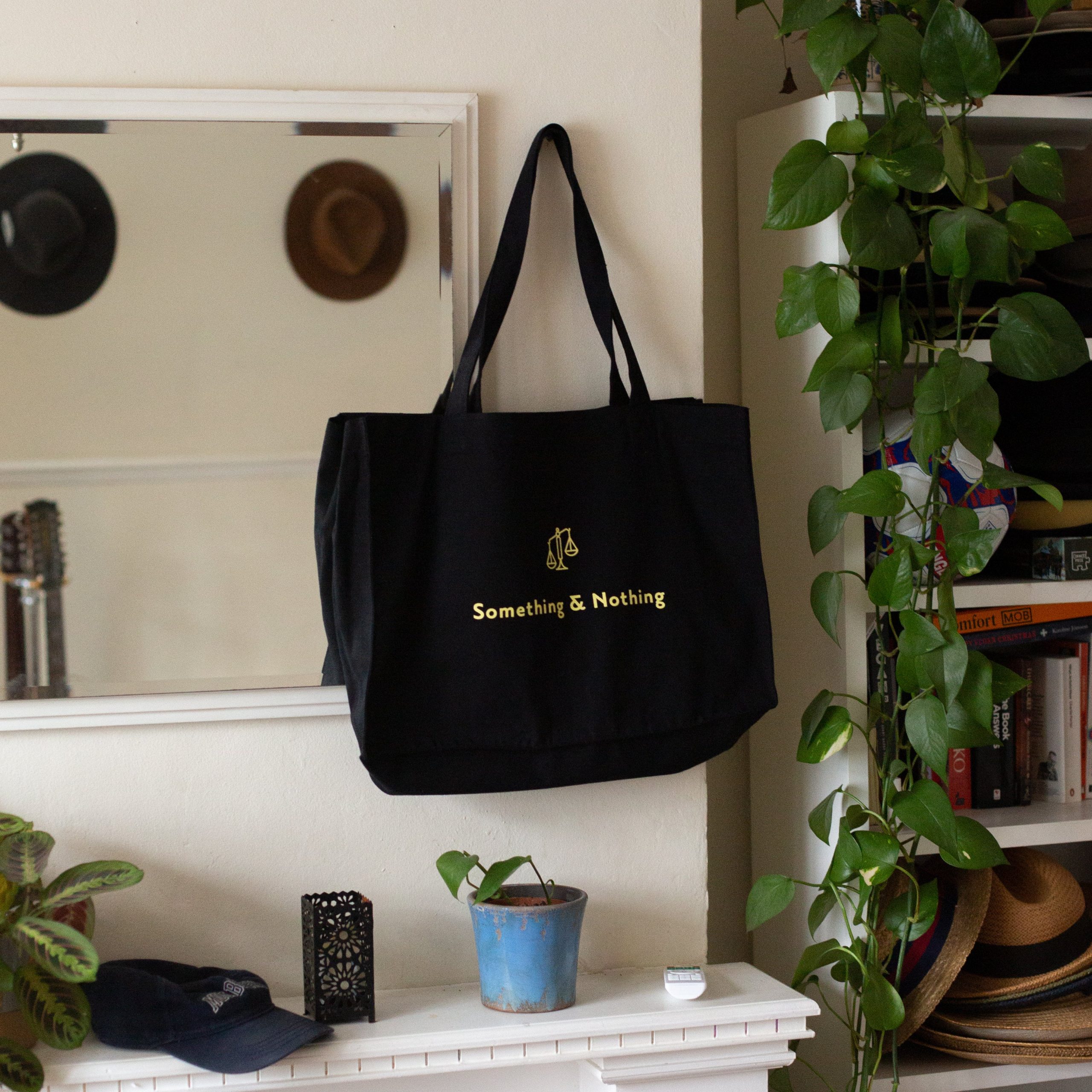 Something & Nothing – Studio AS-CC